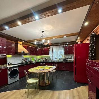 Продается Дом, 339 м²
