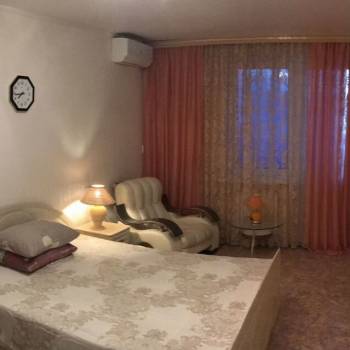 Сдается 1-комнатная квартира, 37 м²