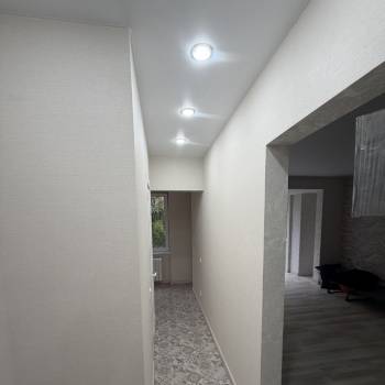 Продается 1-комнатная квартира, 27,4 м²
