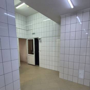 Сдается Нежилое помещение, 86 м²