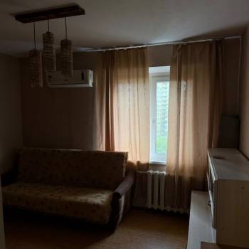 Сдается 1-комнатная квартира, 32 м²