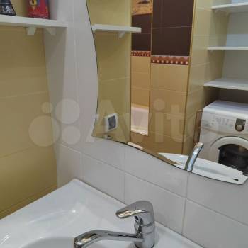 Сдается 2-х комнатная квартира, 67 м²