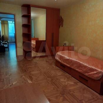 Сдается Многокомнатная квартира, 64 м²