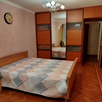 Сдается Многокомнатная квартира, 64 м²