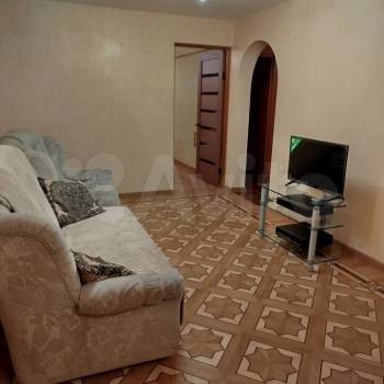 Сдается Многокомнатная квартира, 64 м²