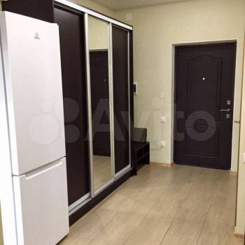 Сдается 1-комнатная квартира, 40 м²
