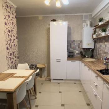 Продается 2-х комнатная квартира, 63,4 м²