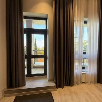 Продается 2-х комнатная квартира, 76 м²
