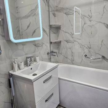 Сдается Многокомнатная квартира, 150 м²