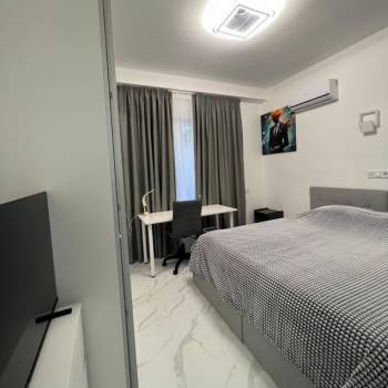 Сдается Многокомнатная квартира, 150 м²