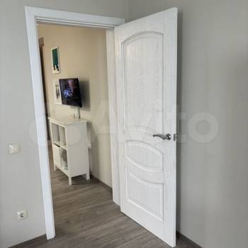 Продается 1-комнатная квартира, 66 м²