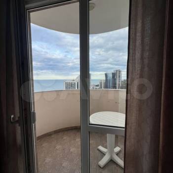 Продается 1-комнатная квартира, 66 м²