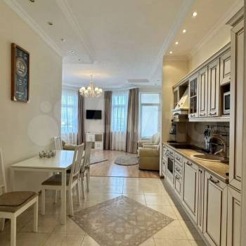 Продается 3-х комнатная квартира, 81 м²