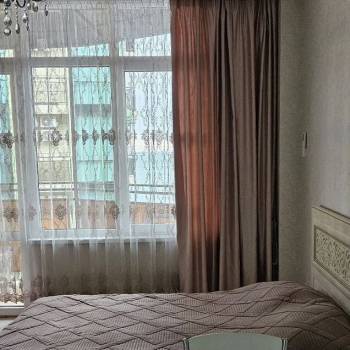 Продается 1-комнатная квартира, 35 м²