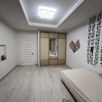 Продается 2-х комнатная квартира, 56 м²