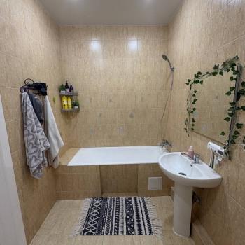 Продается 2-х комнатная квартира, 56 м²