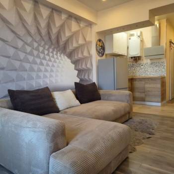 Продается 1-комнатная квартира, 27 м²
