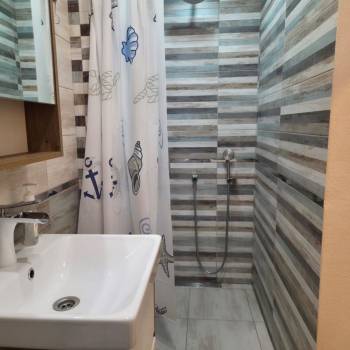 Продается 1-комнатная квартира, 27 м²