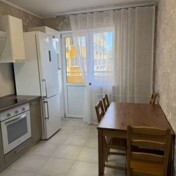 Сдается 2-х комнатная квартира, 55,6 м²