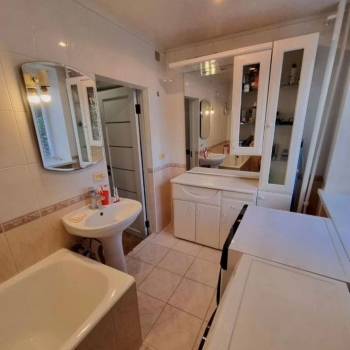 Продается 2-х комнатная квартира, 47 м²