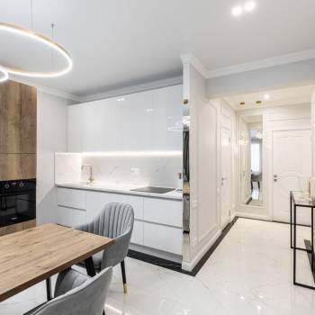Продается Многокомнатная квартира, 100 м²