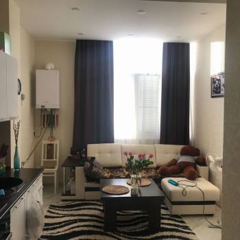Продается 1-комнатная квартира, 35 м²