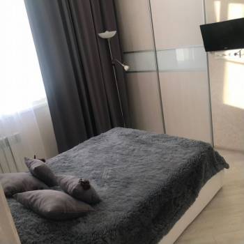 Продается 1-комнатная квартира, 35 м²