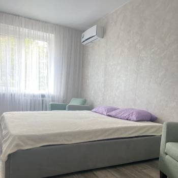 Сдается 2-х комнатная квартира, 65 м²