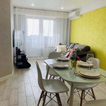 Сдается 2-х комнатная квартира, 56 м²
