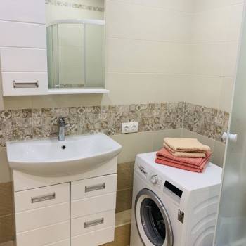 Сдается 2-х комнатная квартира, 56 м²
