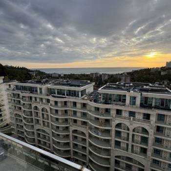 Продается Многокомнатная квартира, 100 м²