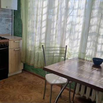 Сдается Многокомнатная квартира, 70 м²
