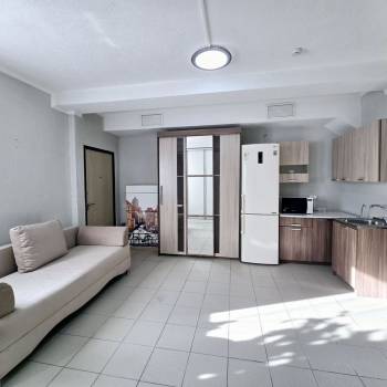 Продается 1-комнатная квартира, 44 м²