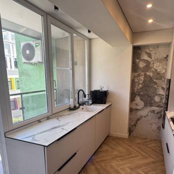 Продается 3-х комнатная квартира, 98 м²