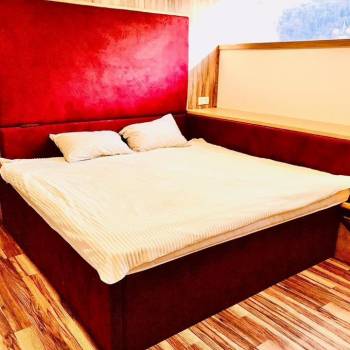 Сдается Многокомнатная квартира, 90 м²