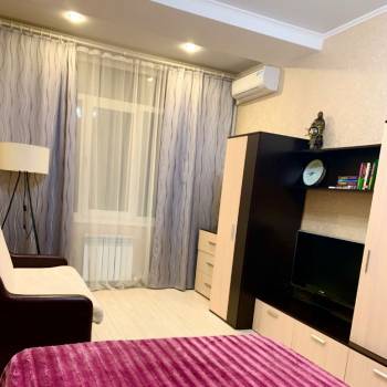 Продается 1-комнатная квартира, 37,7 м²