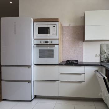 Продается 1-комнатная квартира, 38 м²