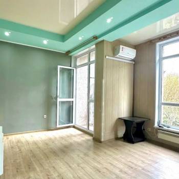 Продается 1-комнатная квартира, 30 м²