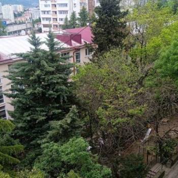 Продается 1-комнатная квартира, 36 м²