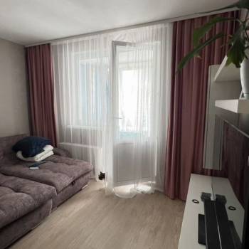 Продается 2-х комнатная квартира, 64 м²