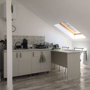 Продается 3-х комнатная квартира, 55,9 м²