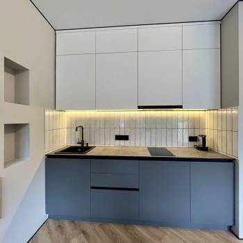 Продается 1-комнатная квартира, 43 м²