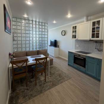Продается 1-комнатная квартира, 33 м²