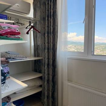 Продается 1-комнатная квартира, 33 м²