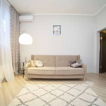 Сдается 2-х комнатная квартира, 60 м²