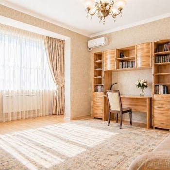 Продается 2-х комнатная квартира, 98,7 м²