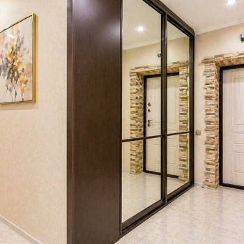 Продается 2-х комнатная квартира, 98,7 м²