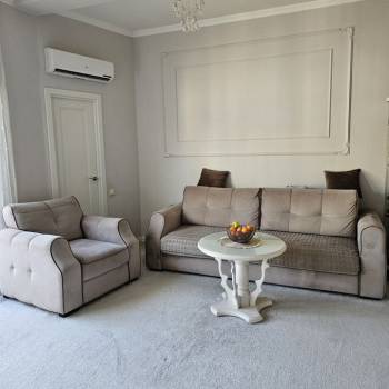 Продается Многокомнатная квартира, 130 м²