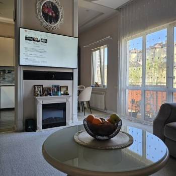 Продается Многокомнатная квартира, 130 м²