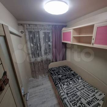 Продается 3-х комнатная квартира, 43,9 м²